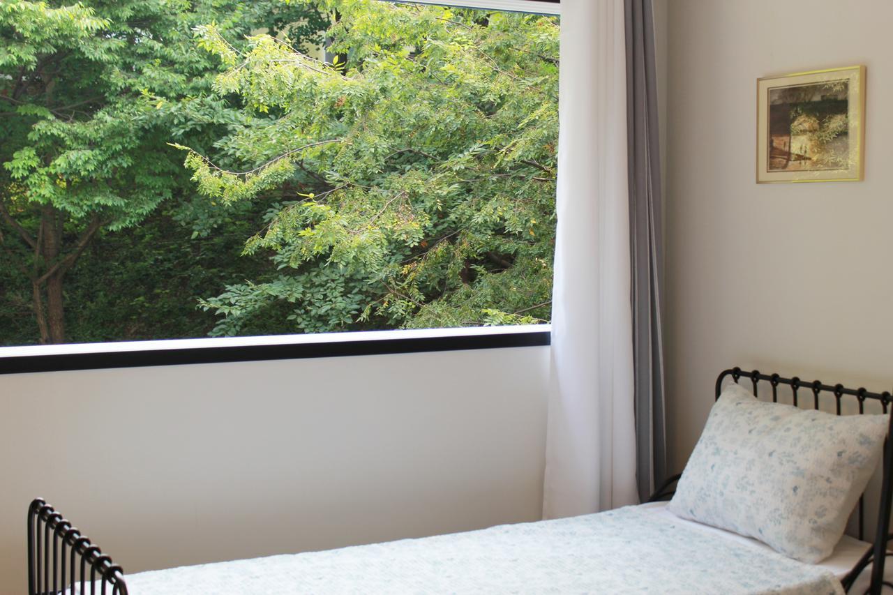 Lia House Hostel Busan Bagian luar foto